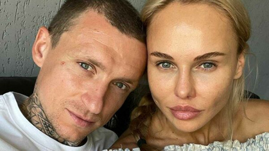 Инстаграм поклонники невесты Павла Мамаева не одобрили обручальное кольцо, подаренное футболистом